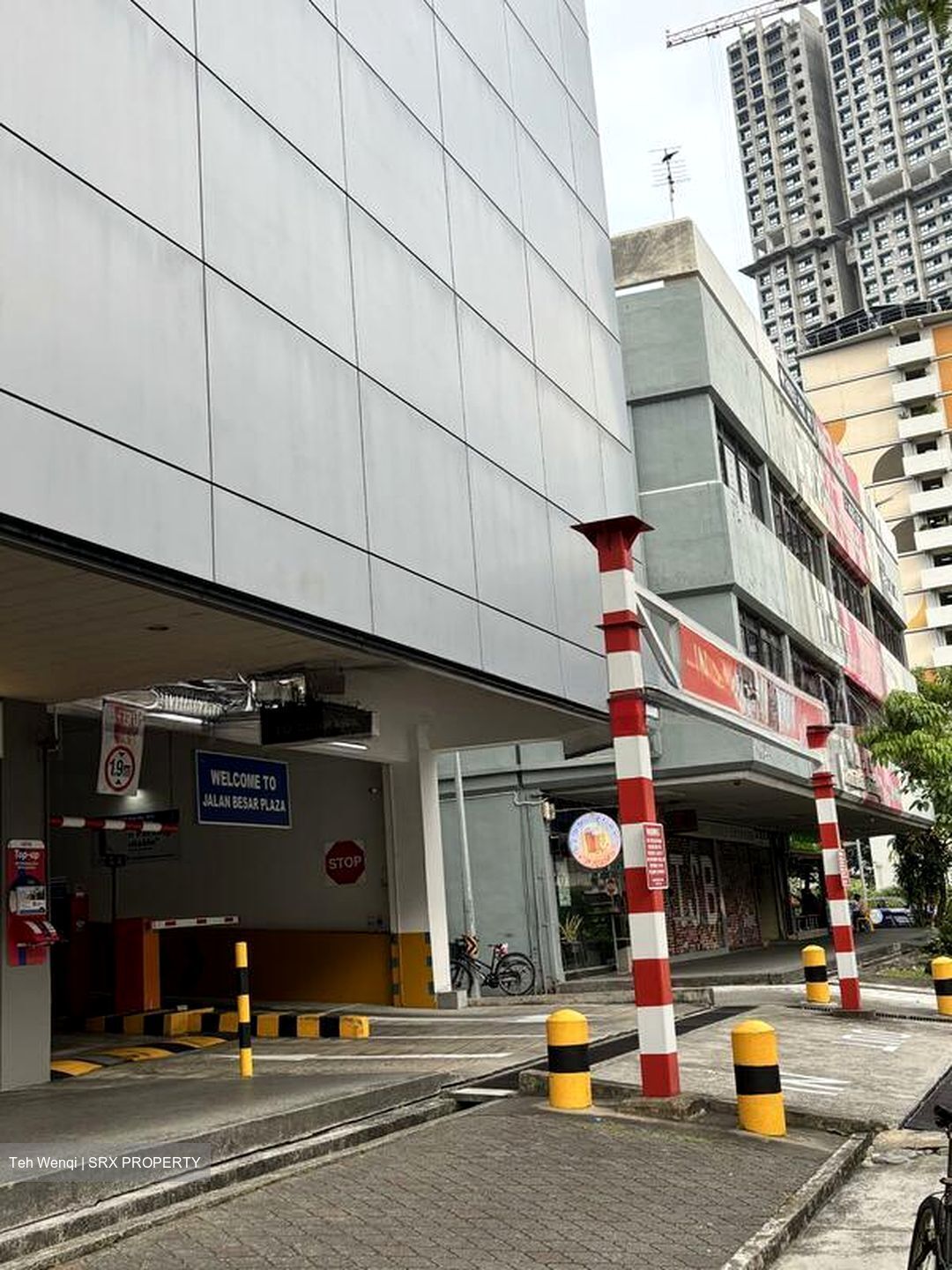 Jalan Besar Plaza (D8), Retail #522799361